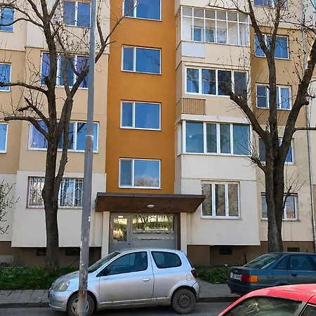 Sunny Maria Near Airport, Druzhba District Apartment Sofia